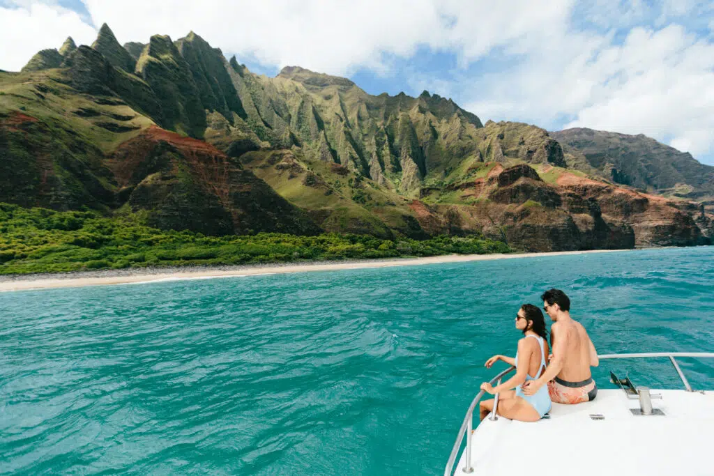 Hawaii-Tourism-Authority-HTA.-Ben-Ono-1-1024x683