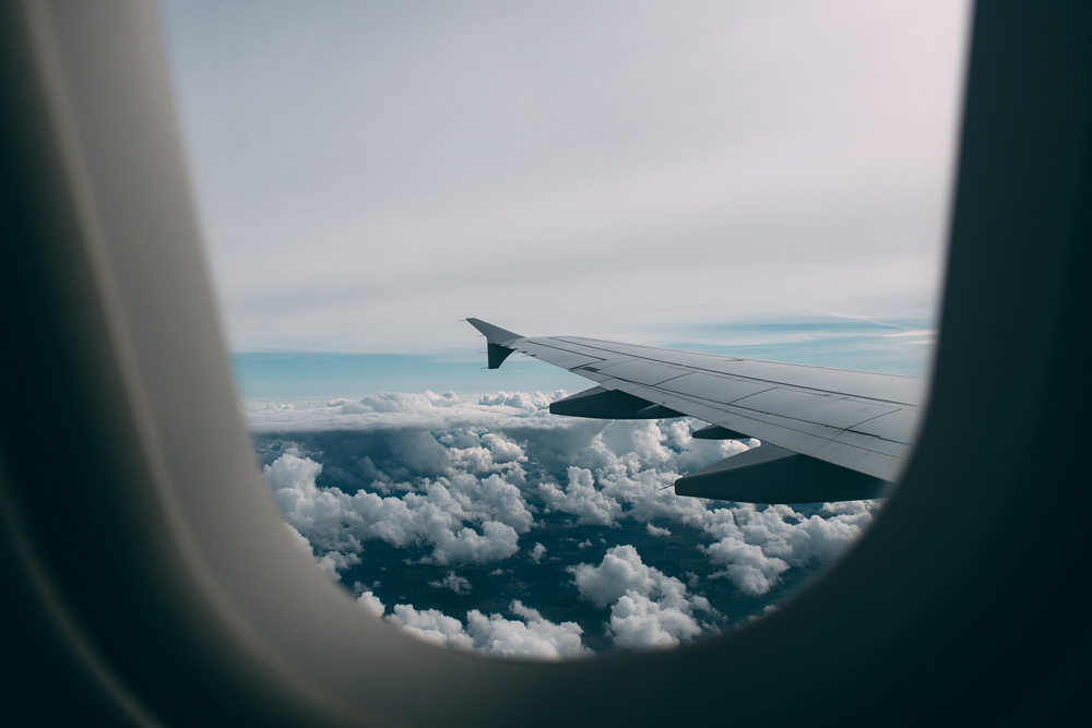Keine Angst vor langen Flügen – Tipps gegen Reiseübelkeit